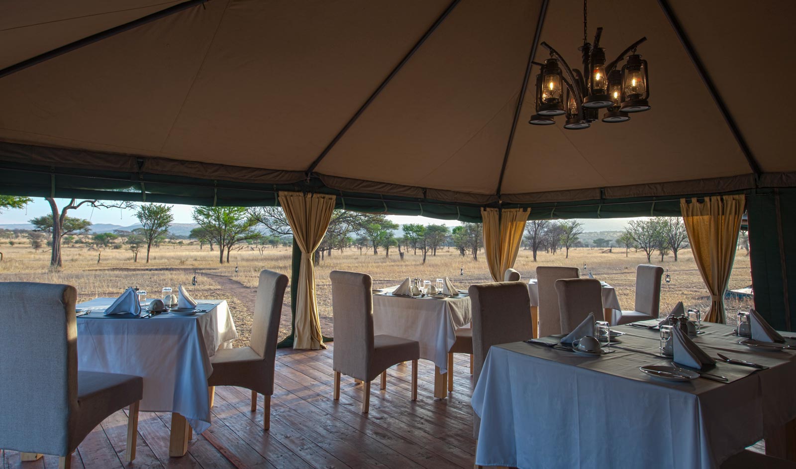 Nimali Central Serengeti Dining Area