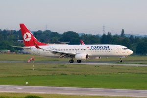 Turkish Airlines Boeing 737-800 by BriYYZ